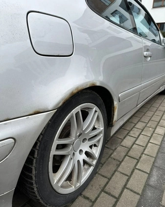 Mercedes-Benz CLK cena 9700 przebieg: 253669, rok produkcji 2001 z Gdynia małe 631